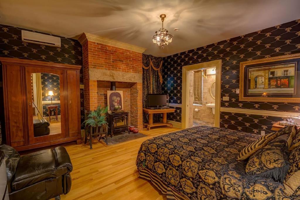 Merry Mansion East Dubuque المظهر الخارجي الصورة