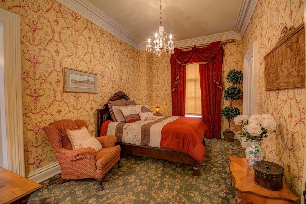 Merry Mansion East Dubuque المظهر الخارجي الصورة